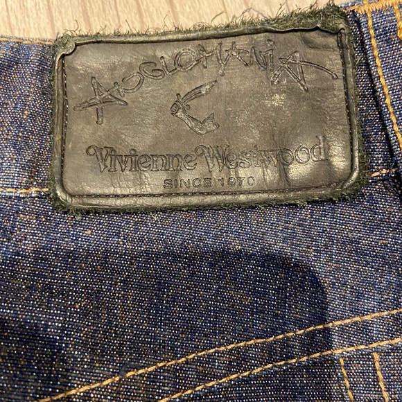 VINTAGE ANGLOMANIA VIVIENNE WESTWOOD dark denim shirt with button back detail - Picture 4 of 8